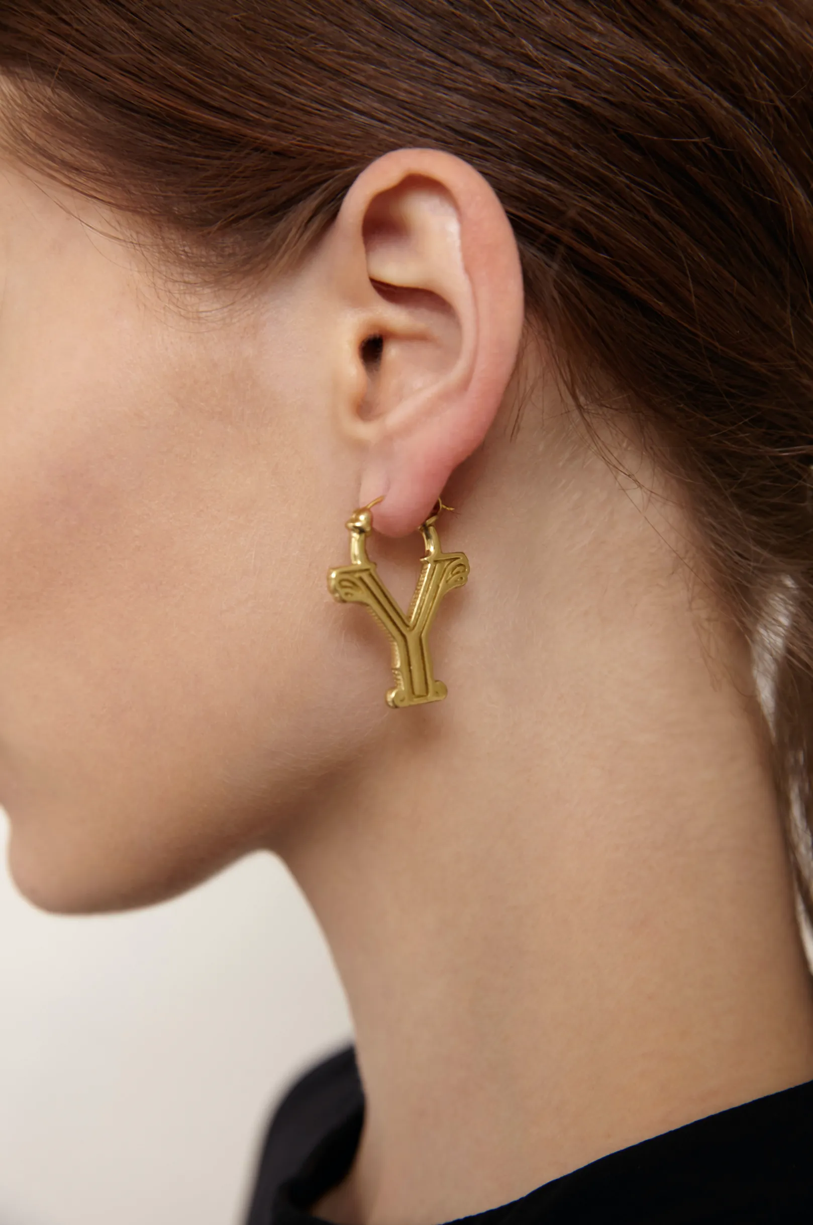 ALPHABET SINGLE EARRING