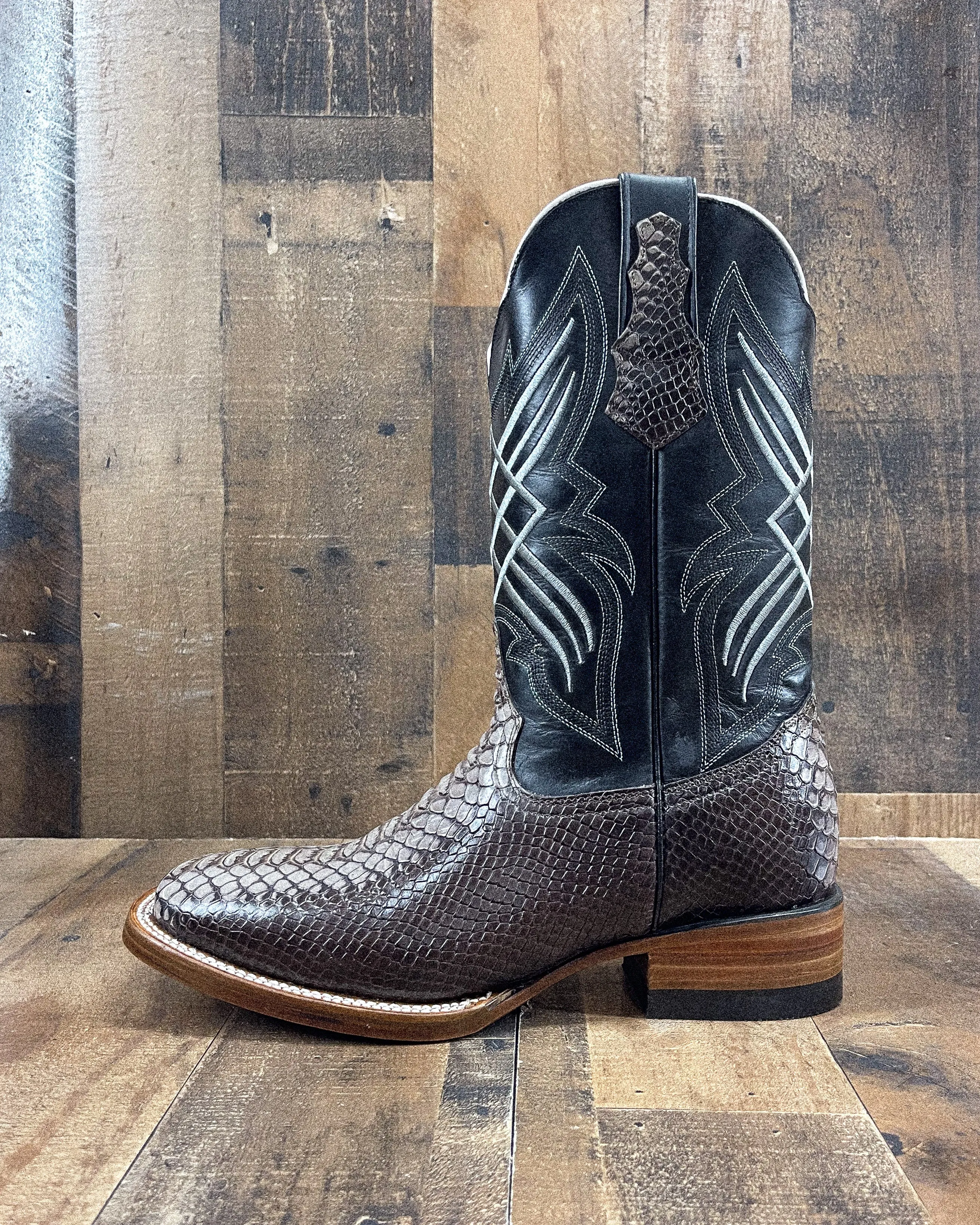 COBRA | MEN SQUARE TOE COWBOY BOOTS