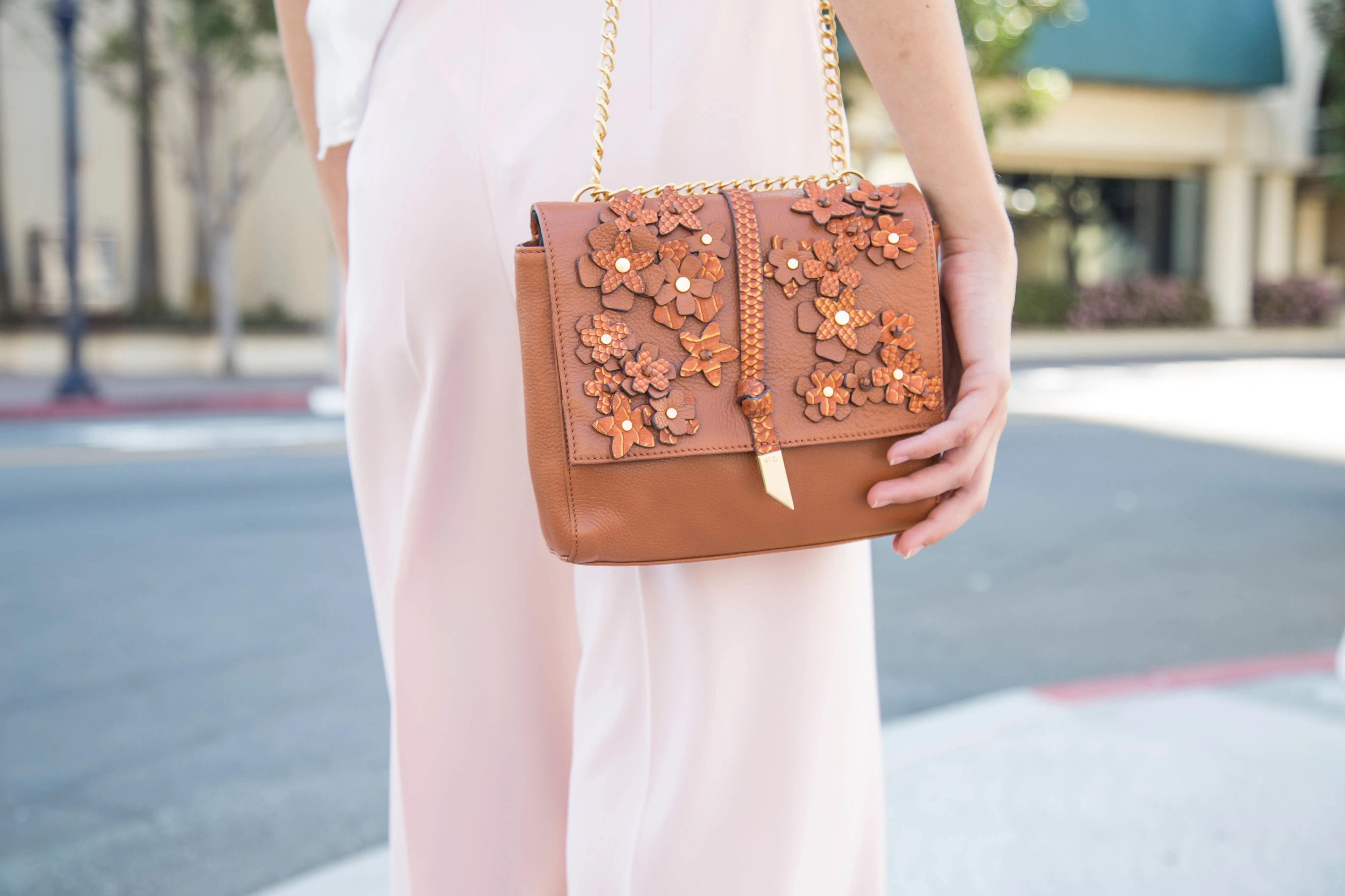 Dahlia Crossbody in Honey Brown