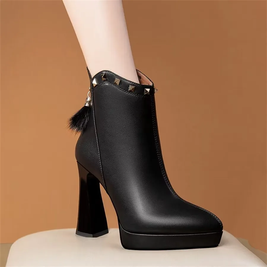 Elegant Zipper Pointed Toe Sculpted High Heel Boots