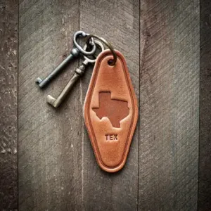 Leather Vintage Motel Key Chains [4 Styles]