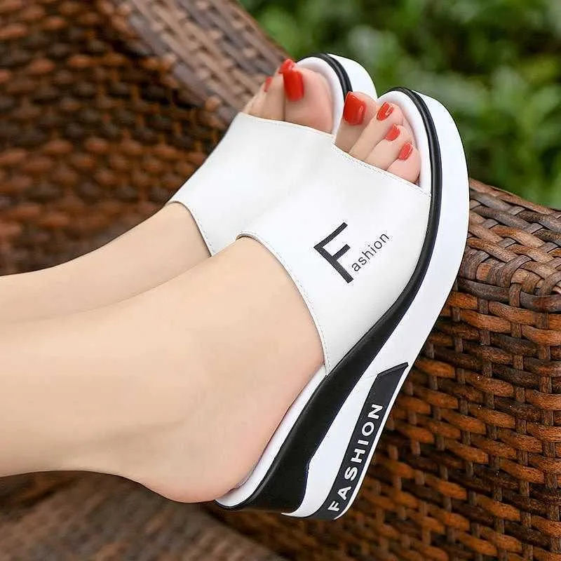 New Wedge Heel Mid-Heel Slippers Women