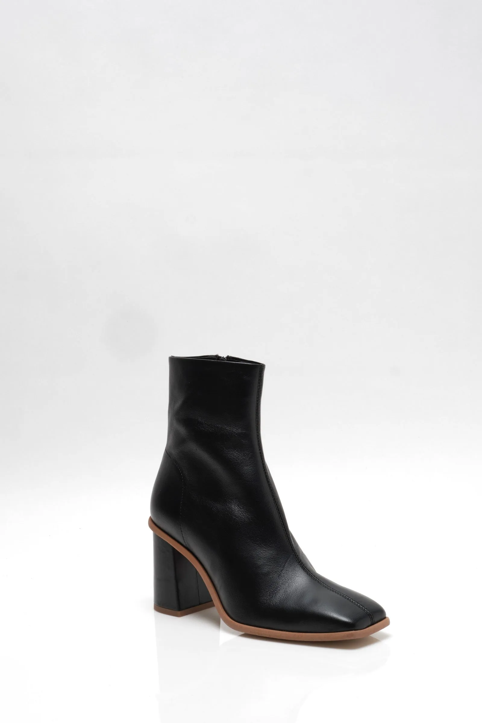 SIENNA ANKLE BOOT