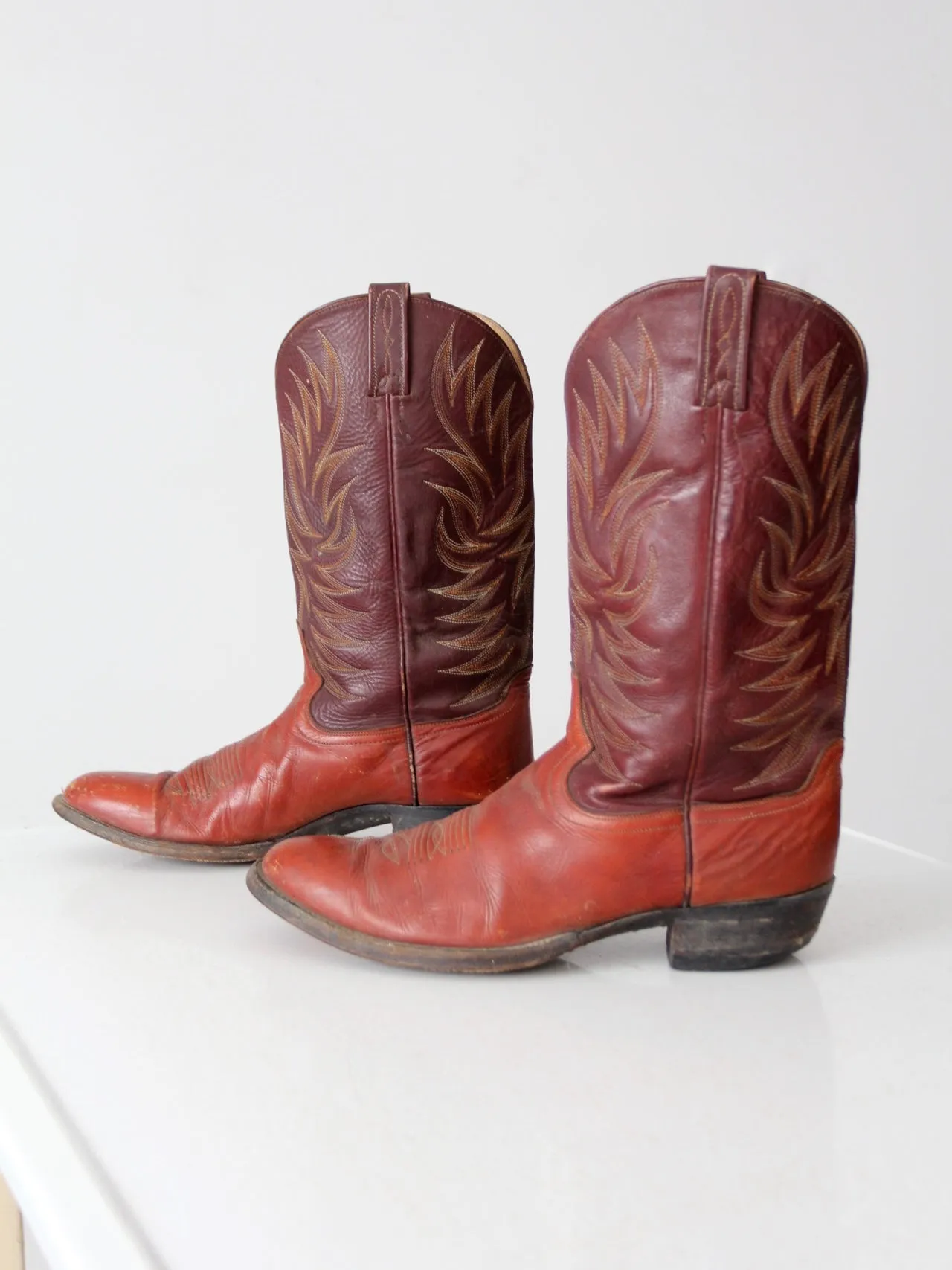 vintage Dan Post cowboy boots, size 10.5 D